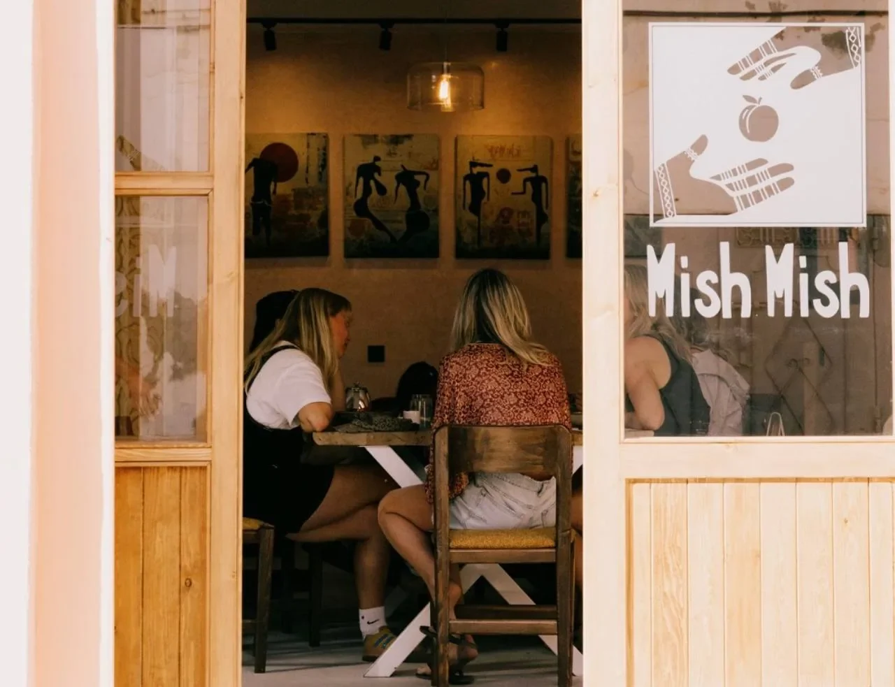 Looking into Mishmish café in Tamraght through the doorway